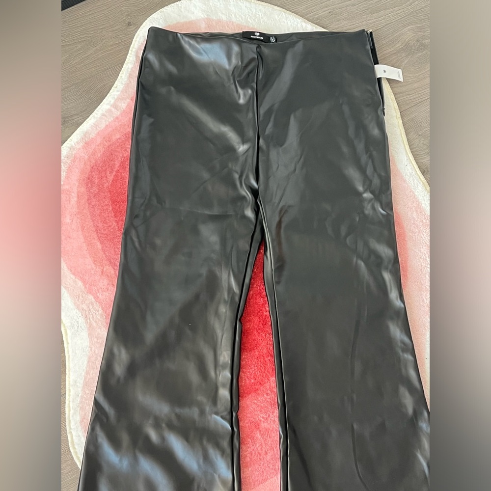 Black leather heartbreak leather pants